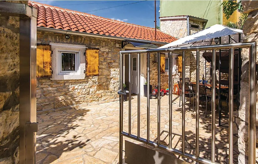 Holiday House Carpe Diem Pula Apartmán